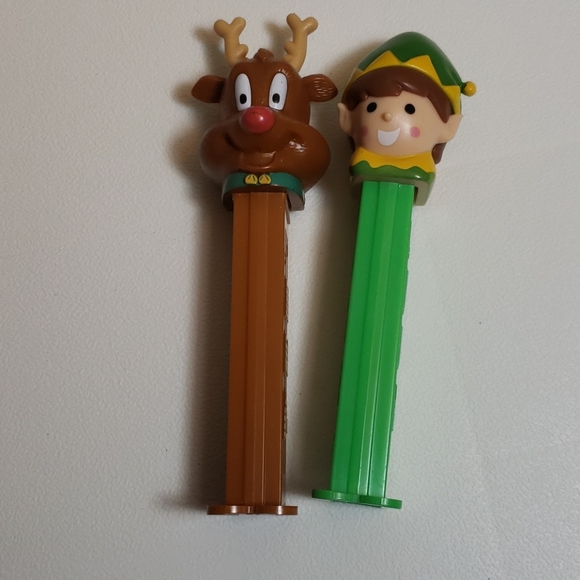Rudolf and elf PEZ dispensers - Picture 7 of 7